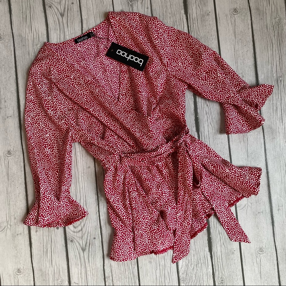 NWT Boohoo Red and white Polka Dot Wrap Shirt